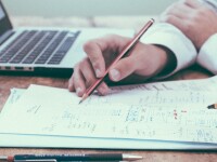 helloquence-5fNmWej4tAA-unsplash copy.jpg