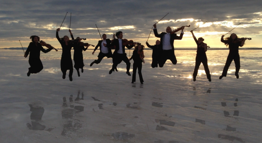 crazyjumpingbyuviolists-1
