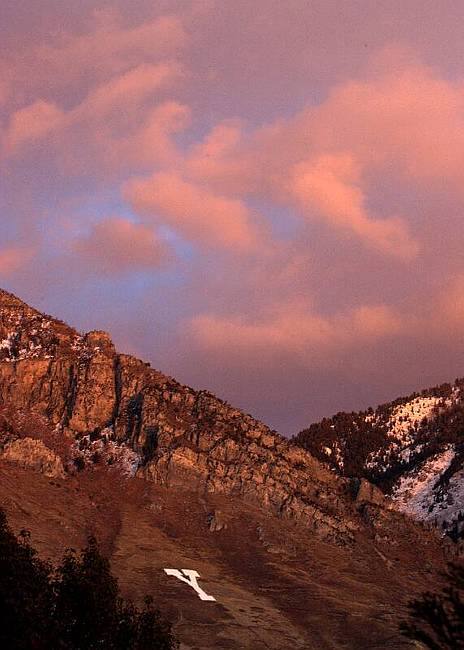 Y Mountain-h.jpg