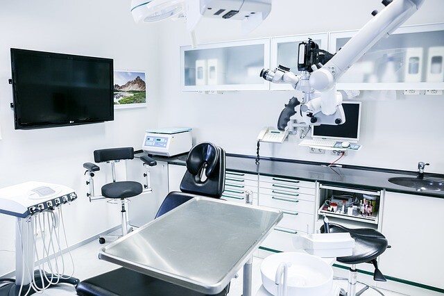 dentist-3069416_640.jpg