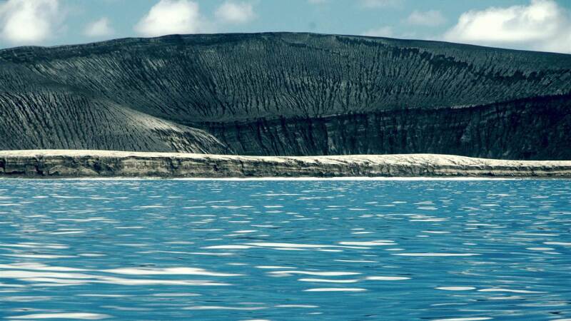 island volcano.jpg