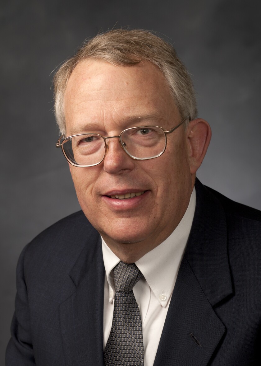 Simmons, Dan 19.jpg
