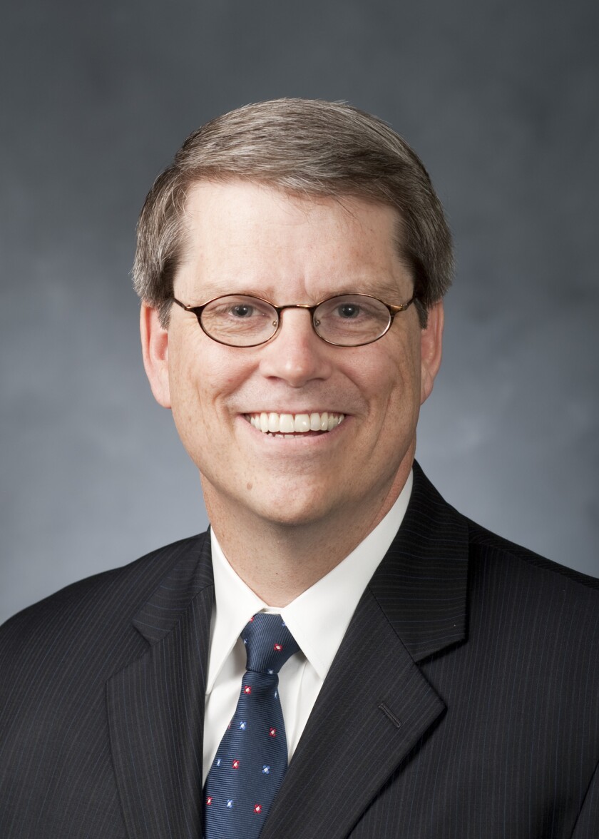 Smith, Gordon 08.jpg