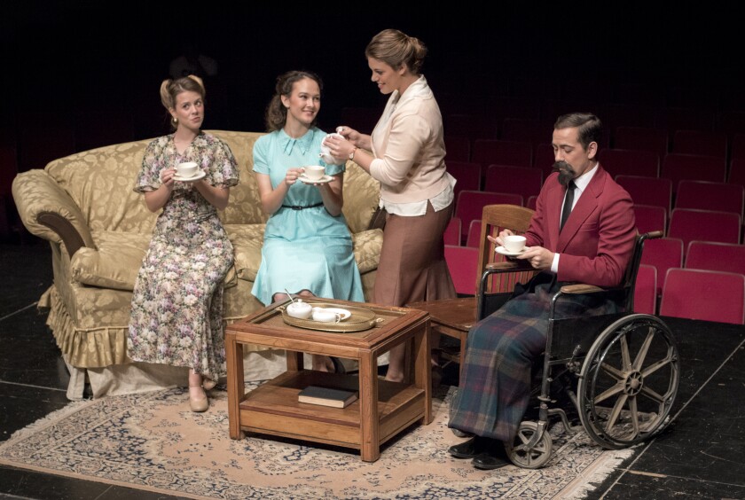 Fall2016_play2159.jpg