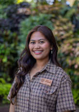 portrait of Aliah Flores