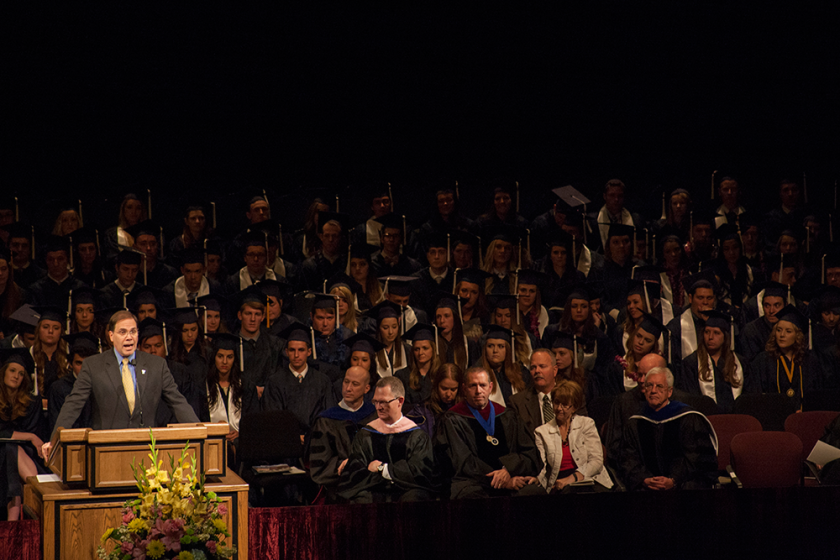 Scott Eckern addresses the graduates.