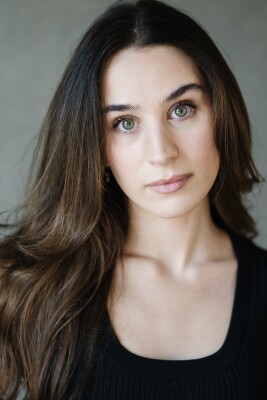 Dhora Headshots