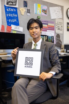 Arana Thongmee pictured with one of his projects
