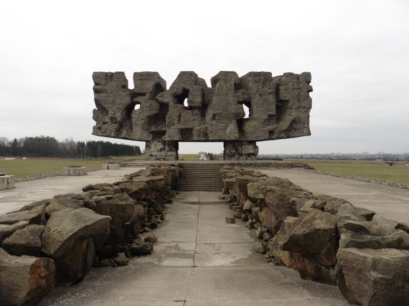 Monument at Majdanek