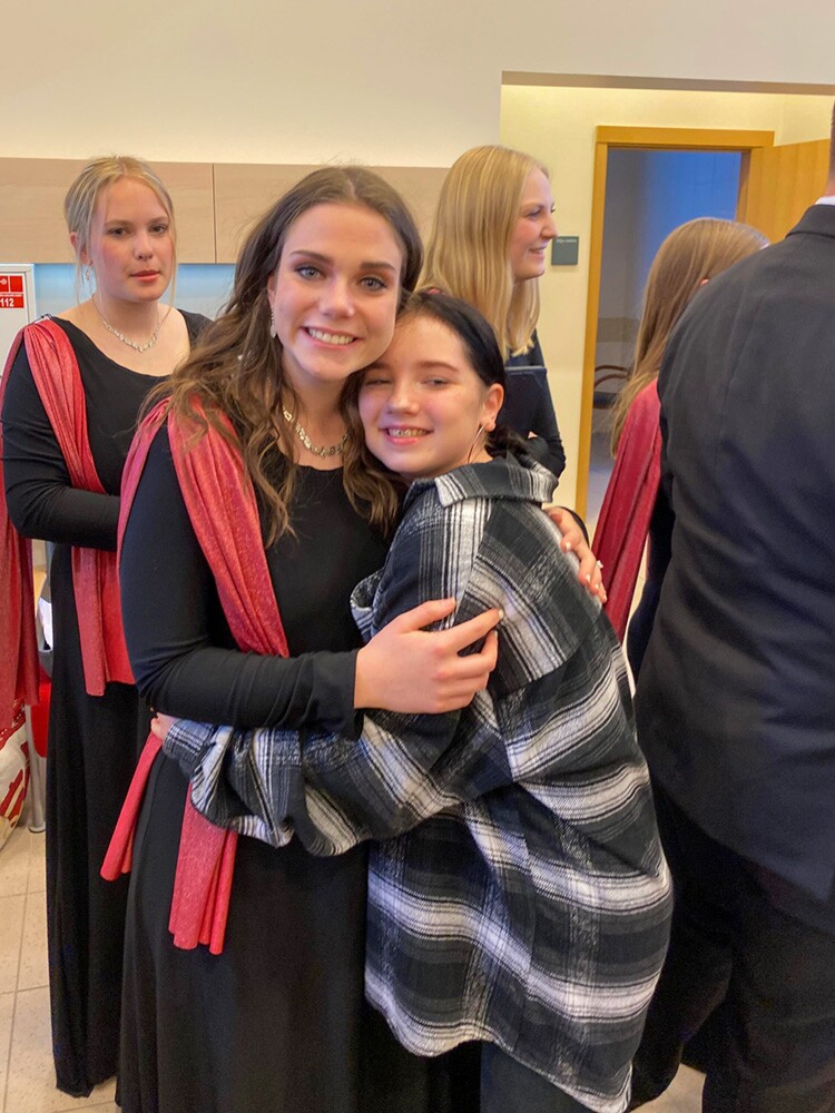 Felicity’s new friend