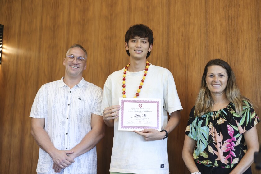 entrepreneur scholarship recipient with the leaders