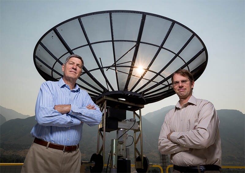 satellite_800.jpg