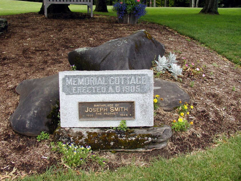 Joseph Smith Birthplace Stone Marker.jpg