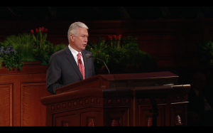 President Dieter F. Uchtdorf of the First Presidency closes the Sunday Morning Session of general Conference. (LDS.org)