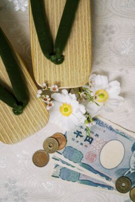 Autumn in Japan Inspired Wedding Editorial